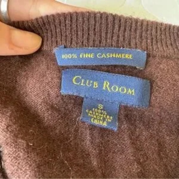 Club Room Cashmere Sweater Brown Vneck Small - Picture 3 of 5